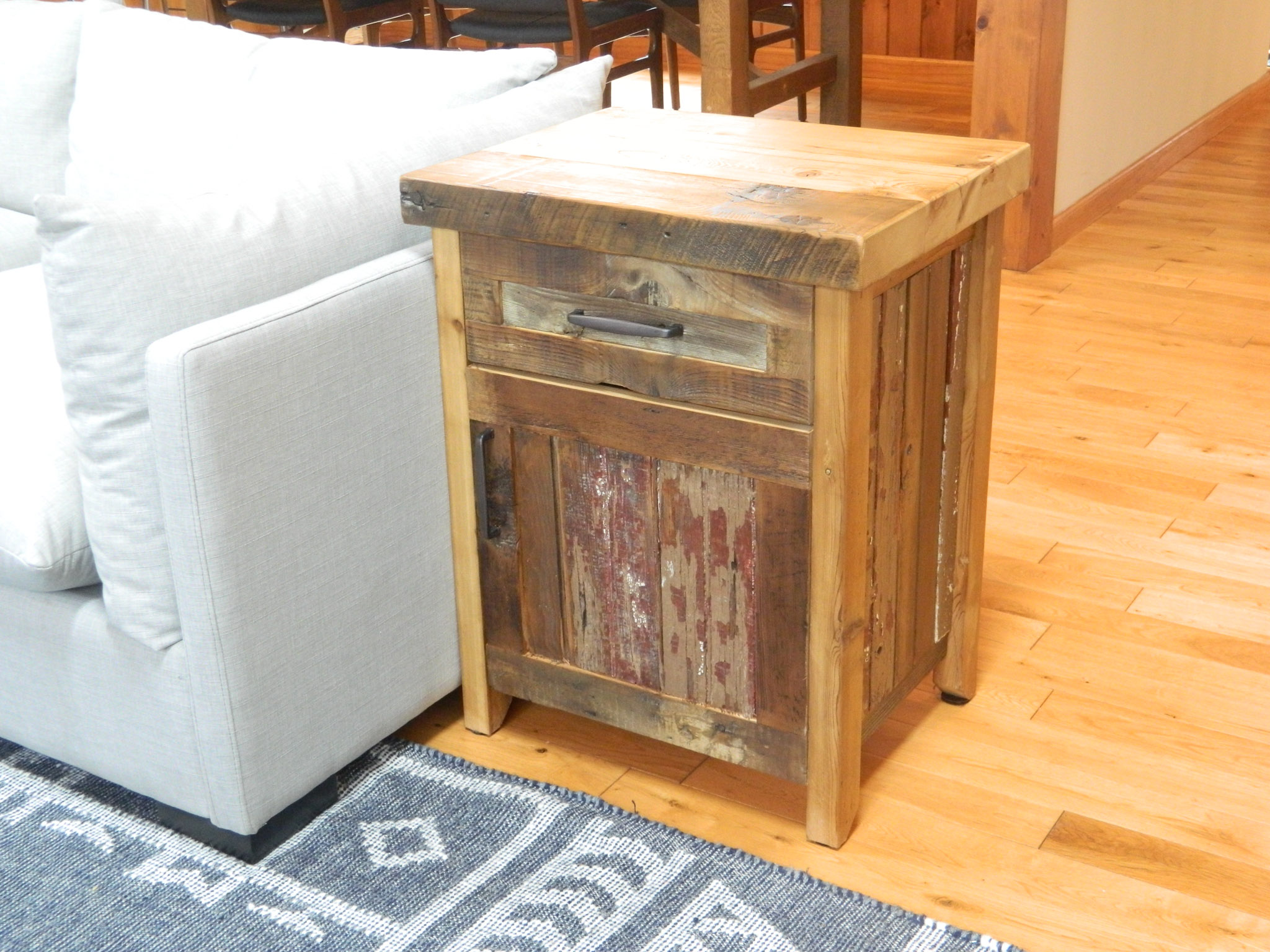 Knowles End Table